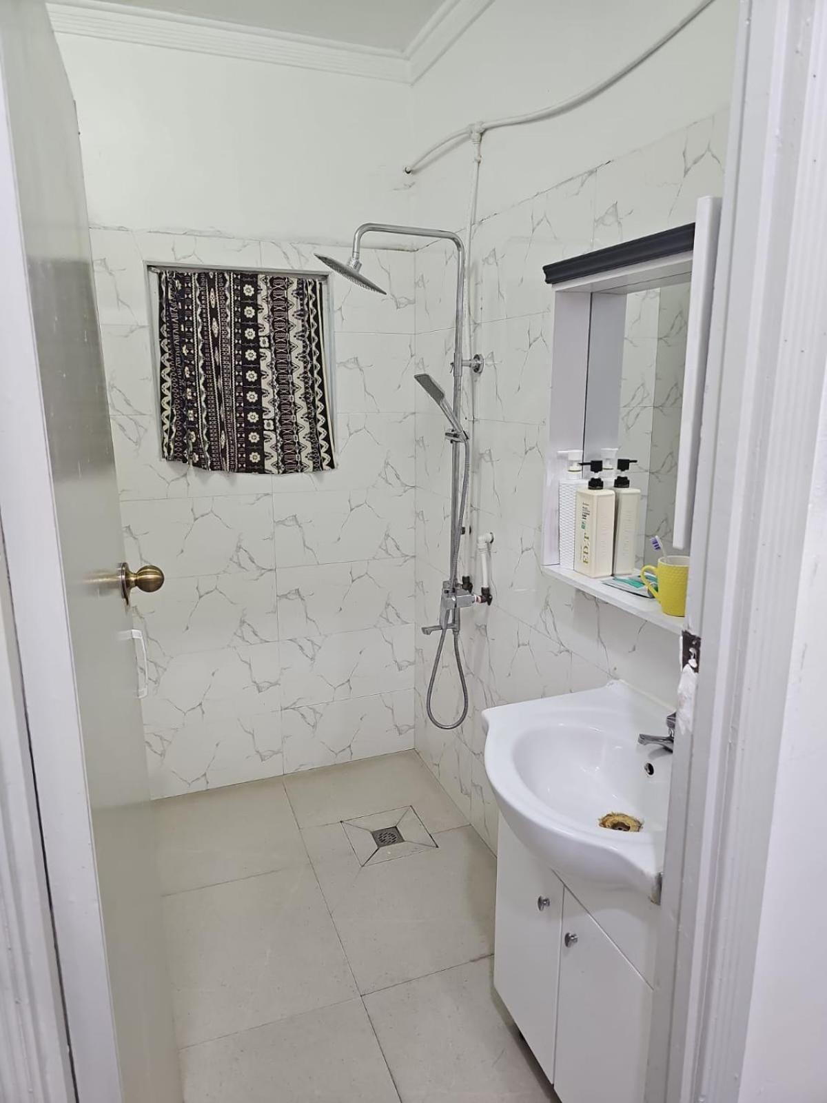 Guest house Lin's & Travel Nadi