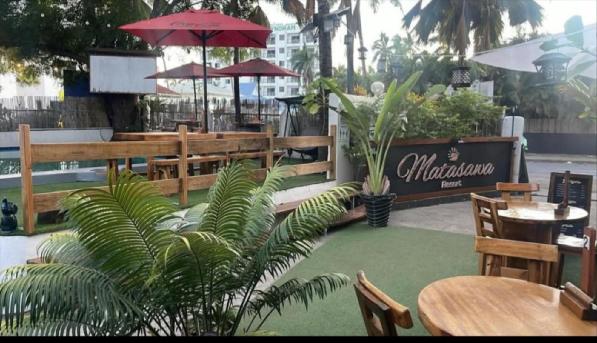 Matasawa Trio Deluxe Hotel 2*