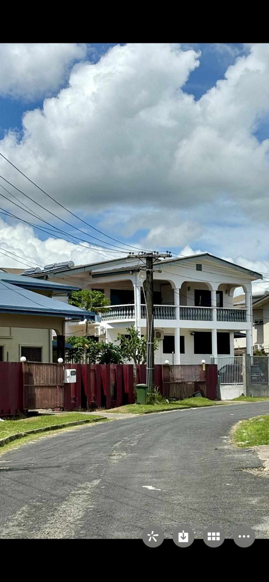 Ideal Airport Homestay Nadi