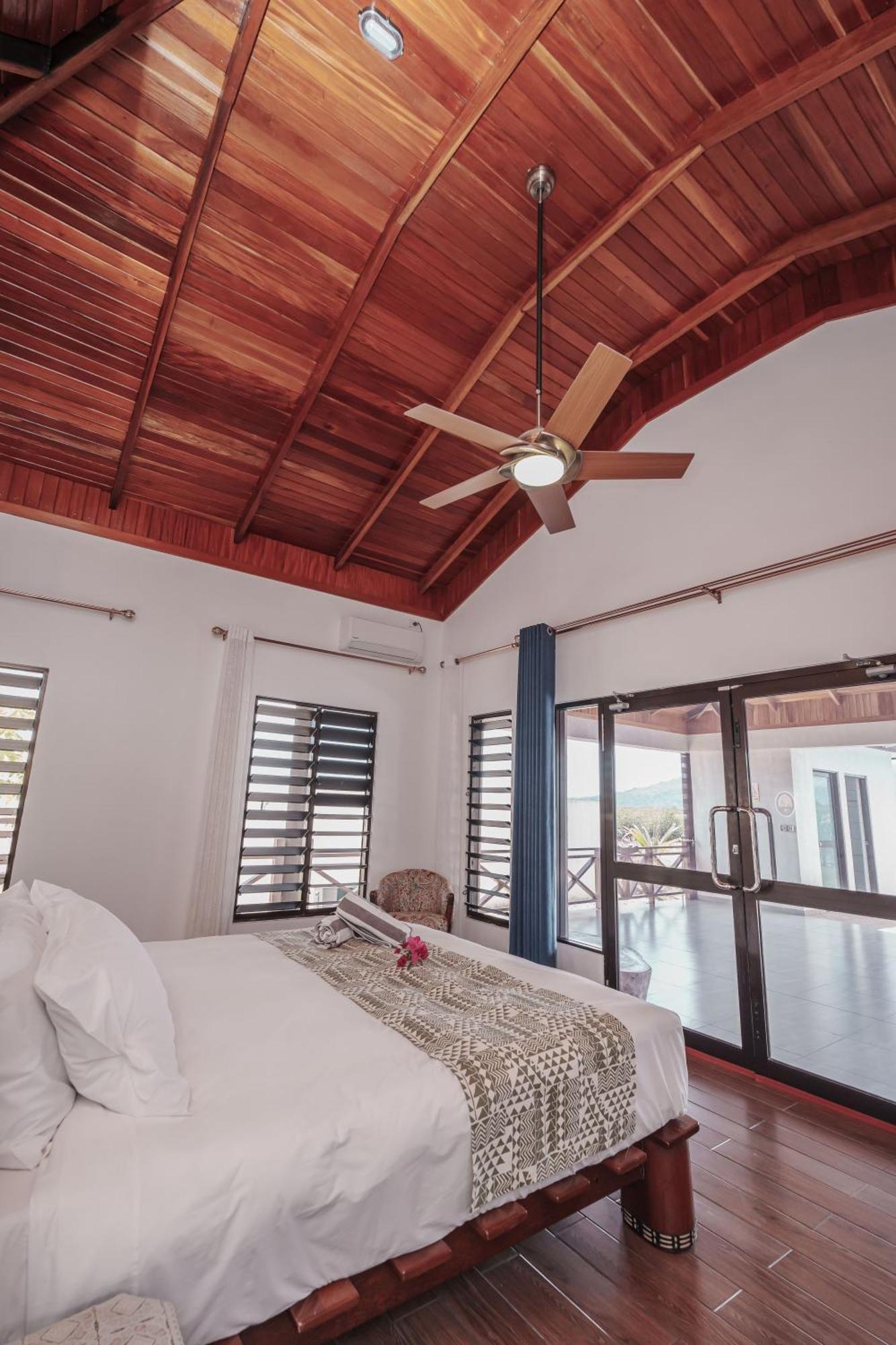 Villa Naisoso Side Nadi