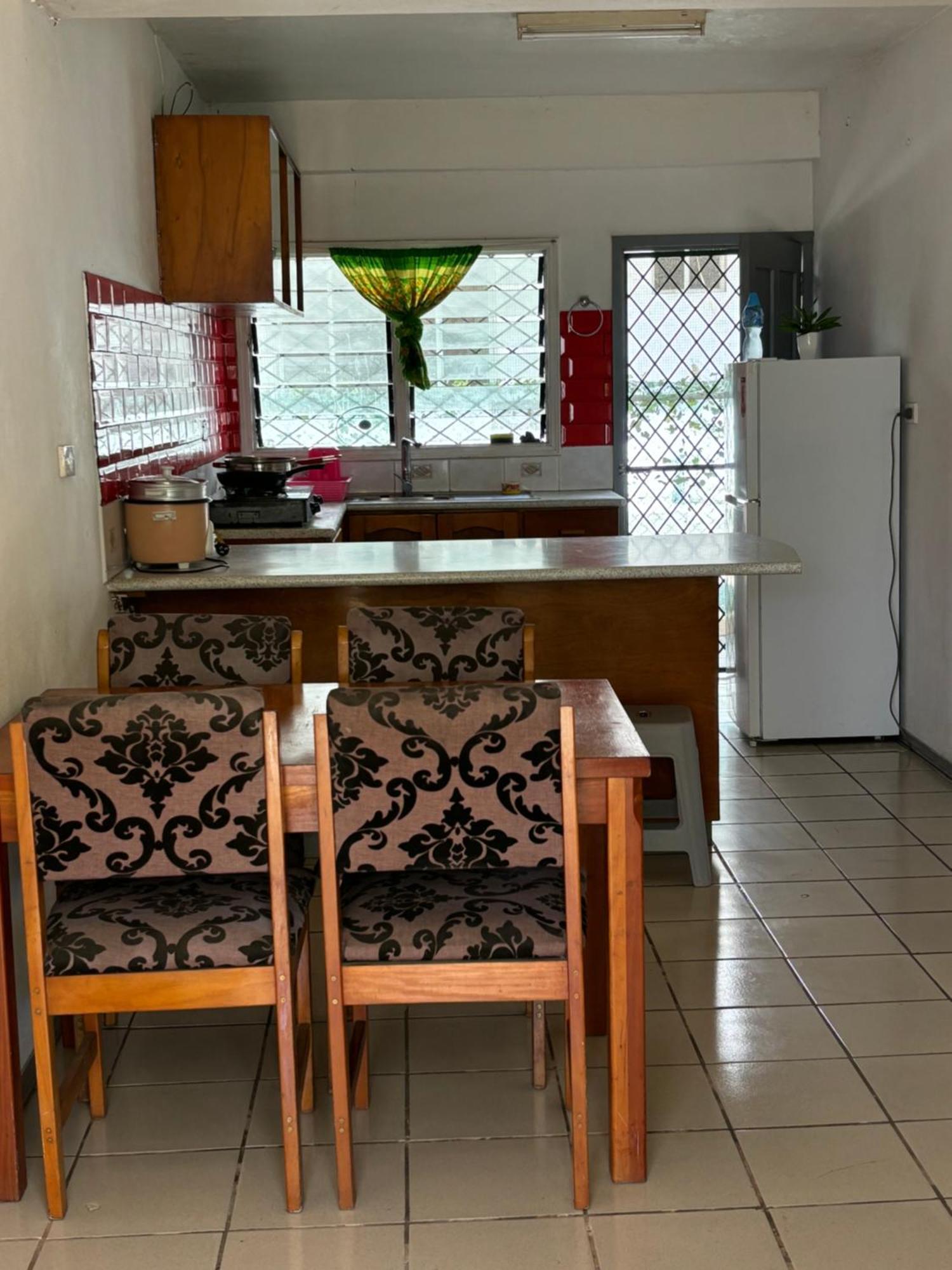 Apartment Ac 机场公寓 Nadi