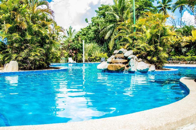 Hotel Grand West Nadi