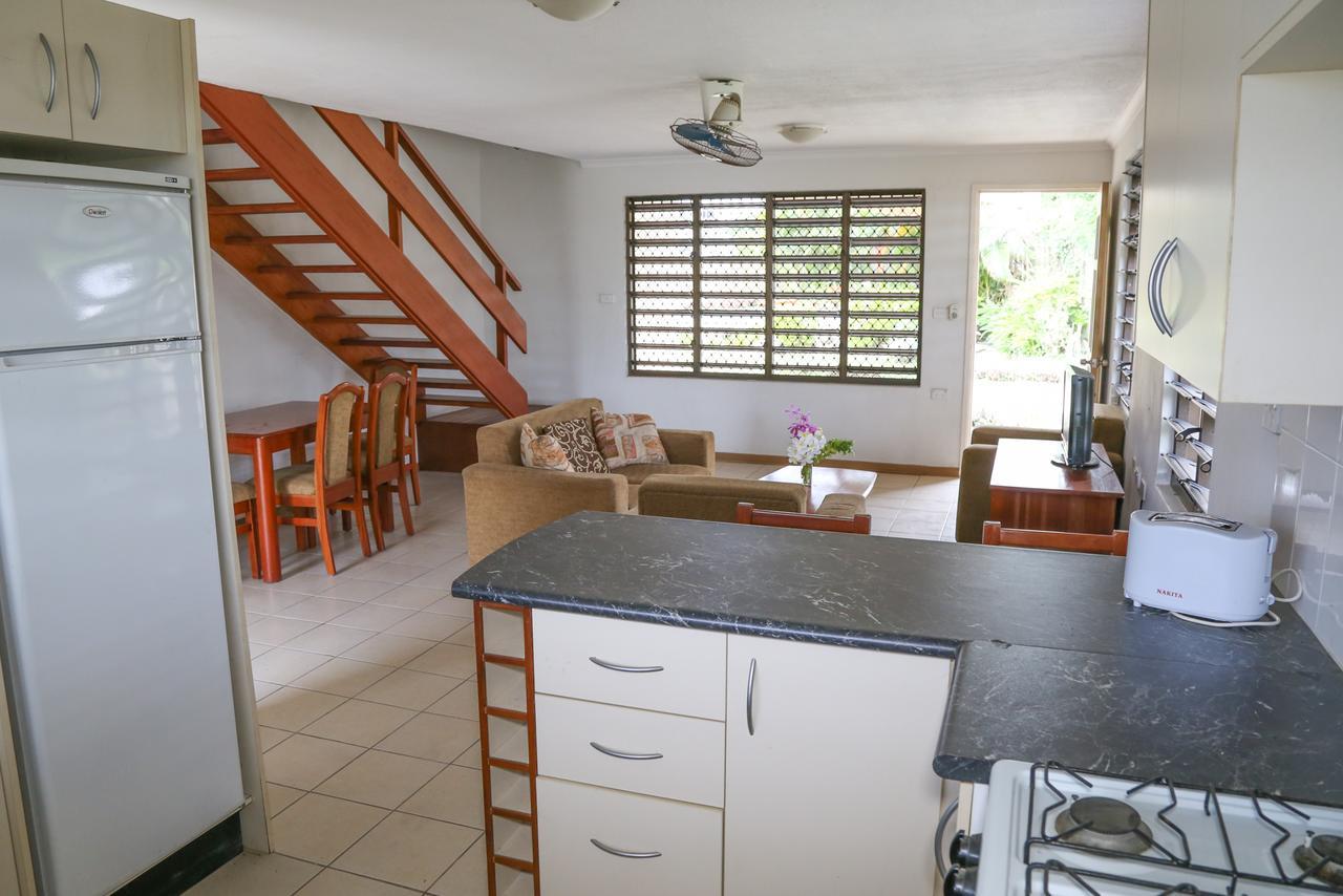 Apartment Ambitious Nadi Apartment *