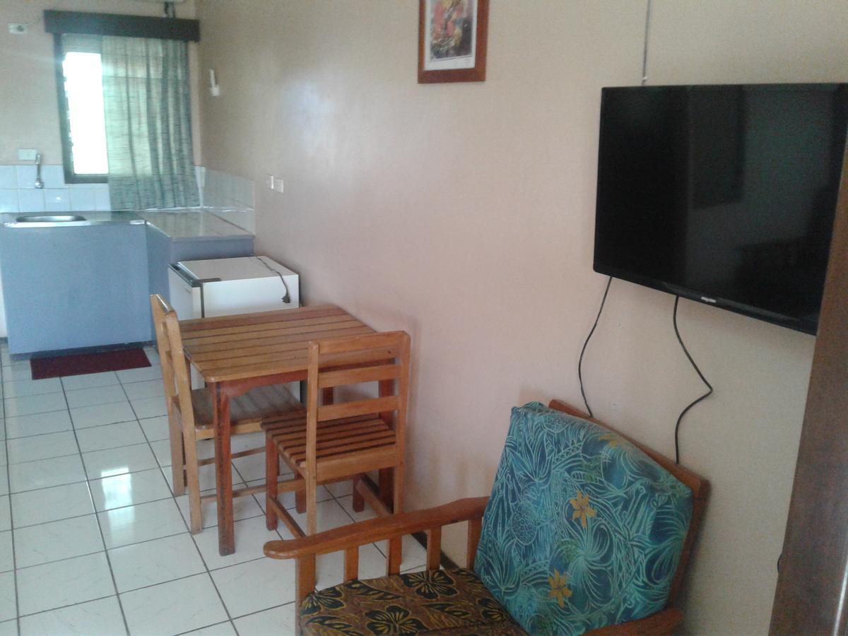Blue Light Hotel 3*
