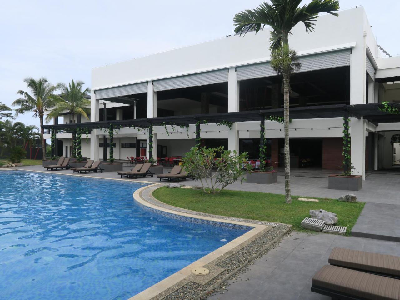 Nasau & Hotel Nadi