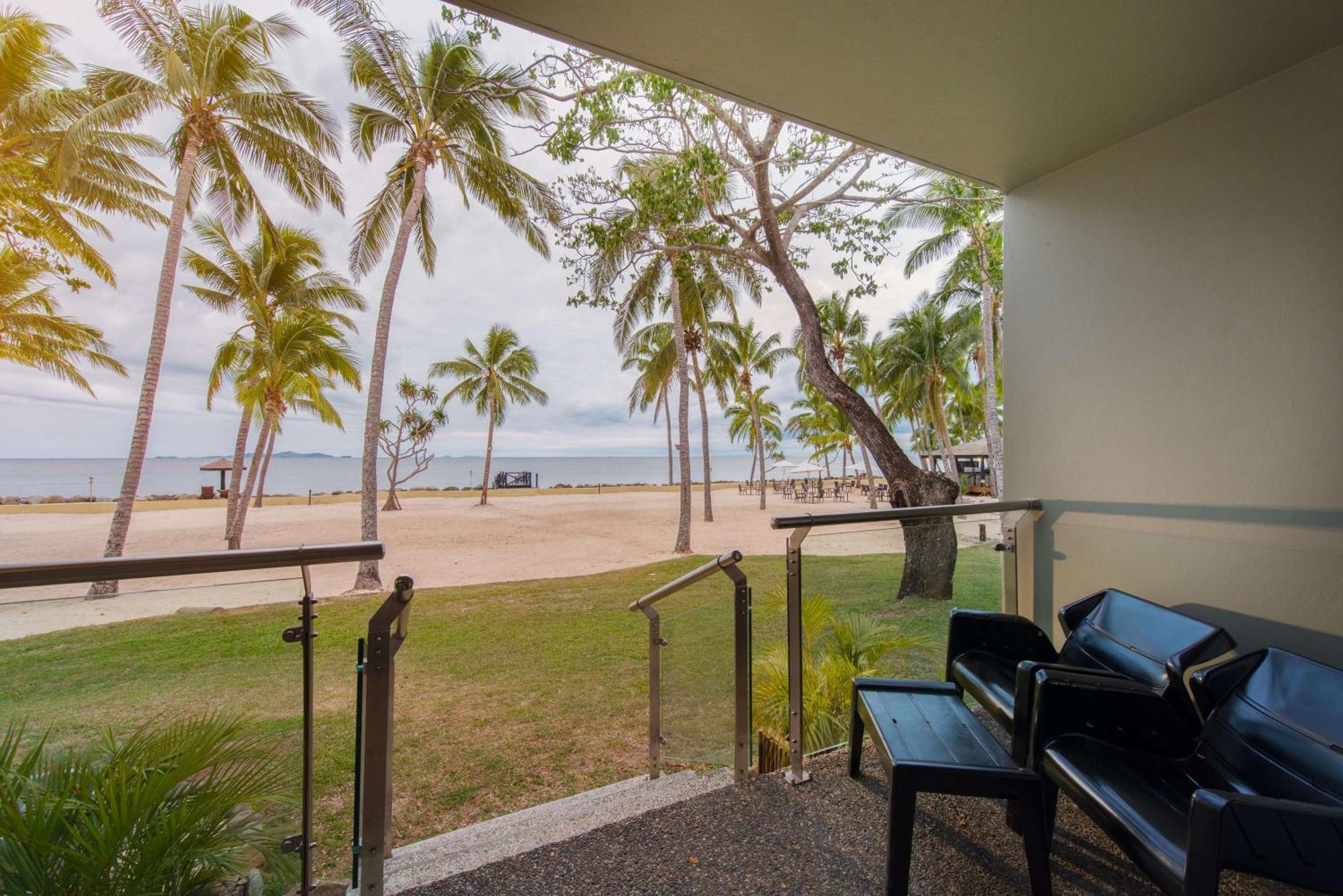 Resort Doubletree By Hilton Fiji - Sonaisali Island