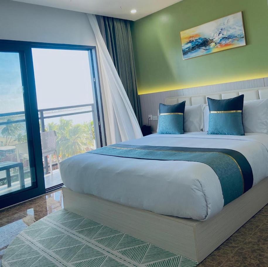 Hotel Wyndham Garden Wailoaloa Fiji