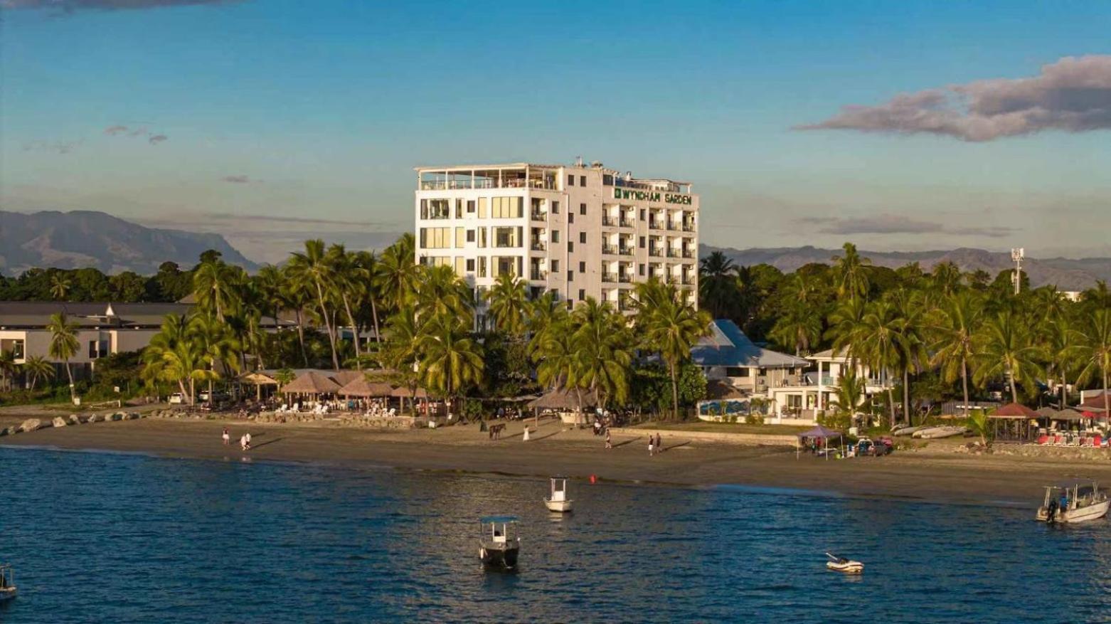 Wyndham Garden Wailoaloa Fiji Nadi