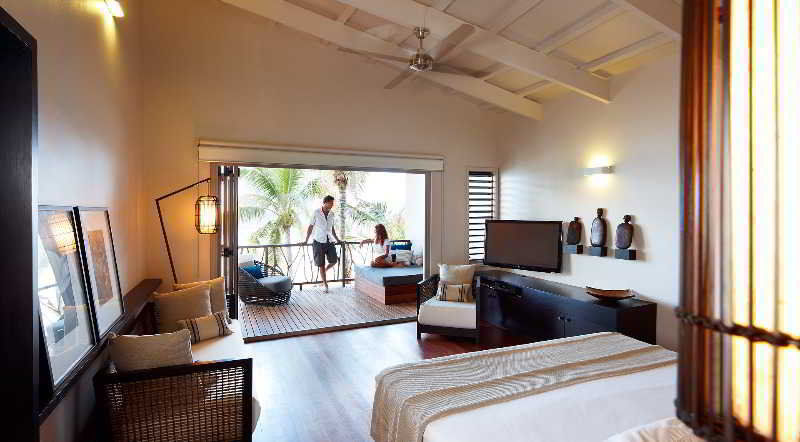 Doubletree By Hilton Fiji - Sonaisali Island 4*